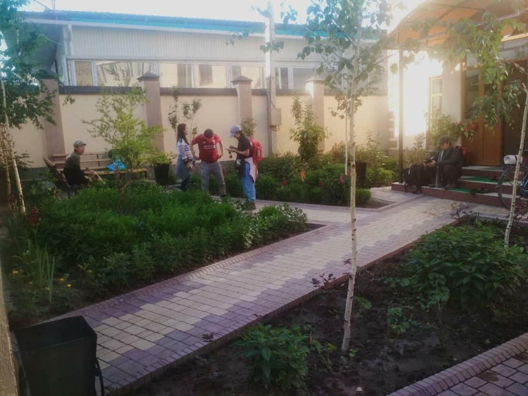 Medi Guest House Osh Ngoại thất bức ảnh