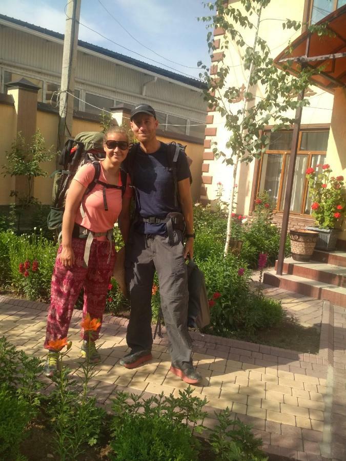 Medi Guest House Osh Ngoại thất bức ảnh