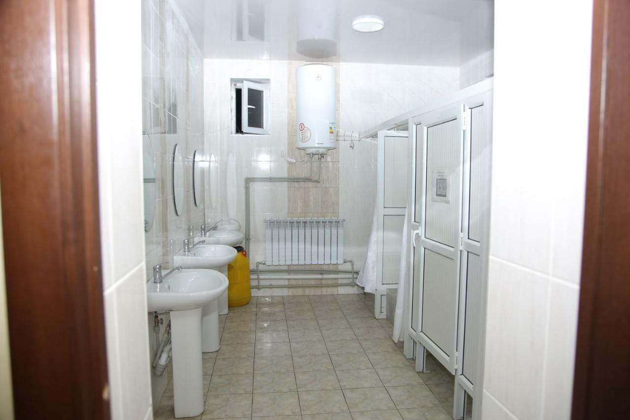 Medi Guest House Osh Ngoại thất bức ảnh